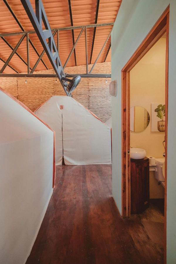 Habitat Surf Glamp Otel Playa Santa Teresa  Dış mekan fotoğraf